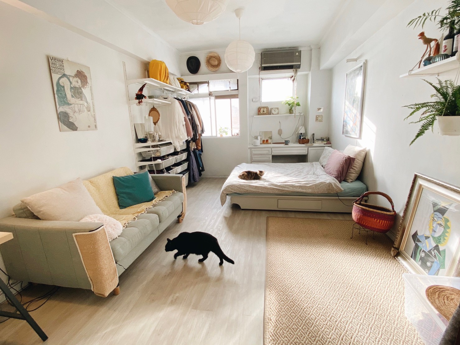 運用更換地板顏色，就可以打造出最沁涼的空間氛圍