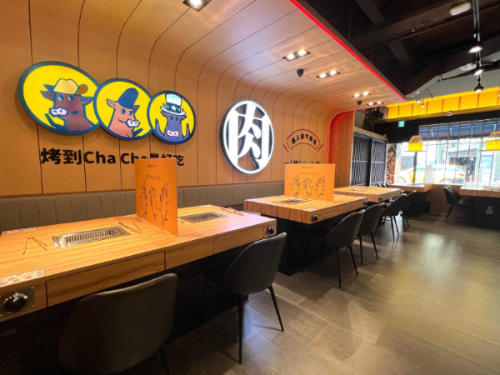 木質色調＋日式溫馨氛圍 馬辣全新品牌「燒肉ChaCha個人和牛燒肉」雙倍份量、豐富套餐CP值超高！