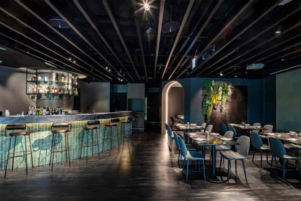 超美泰式餐酒館 展現法式奢華時尚及典雅休憩風格